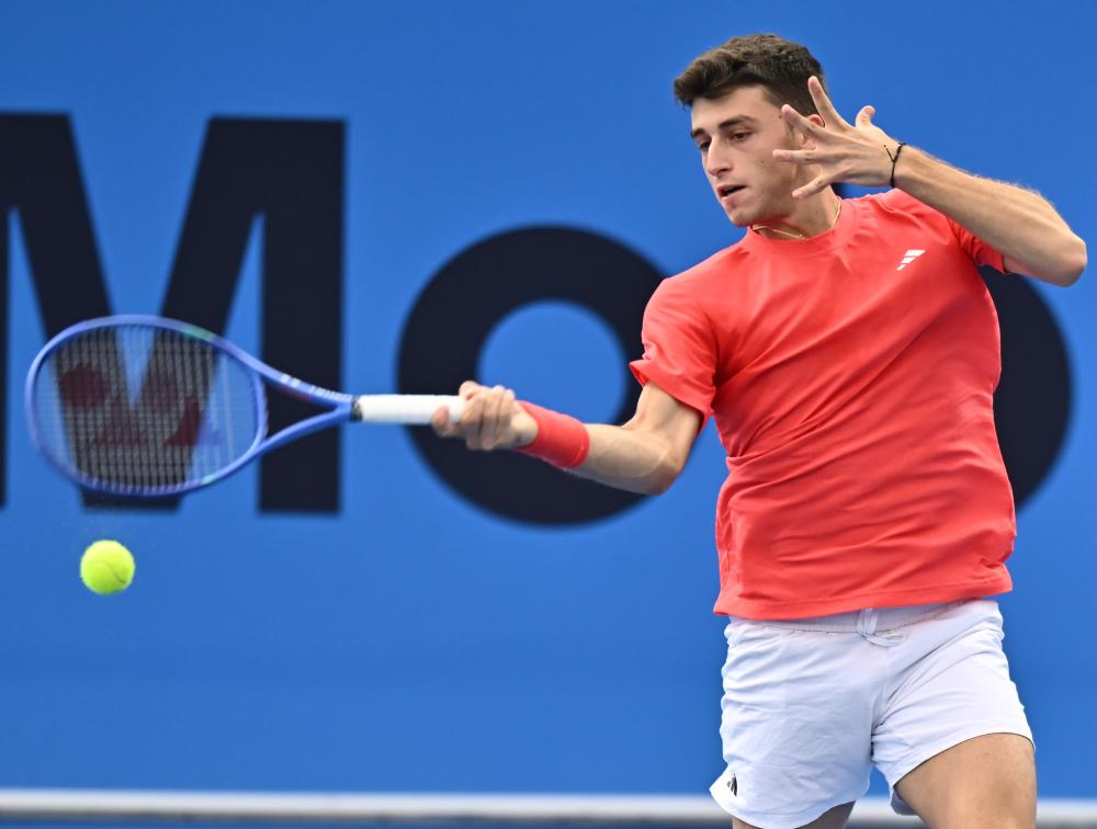 现出自己的 现出自己的