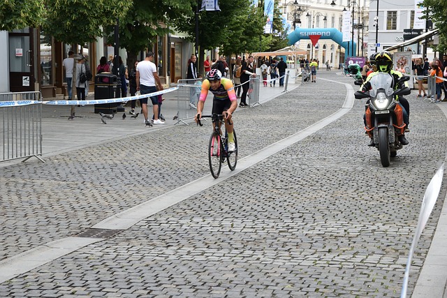 国家队的优 国家队的优